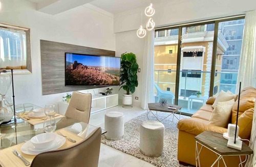Downtown Santo Domingo Condo | Luxury Upscale, City Center Condo, Full AC, Fast Wi-Fi, Pool, King Bed, Near All