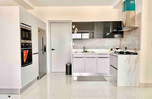 Downtown Santo Domingo Condo | Luxury Upscale City Center Condo, Rooftop Terrace, Jacuzzi, Stunning City Views