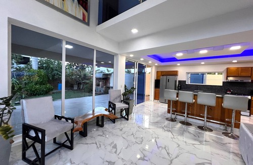 Cerro alto House | Luxury villa - Swimming Pool 4 Bed Room in City Center Puerto Plata!