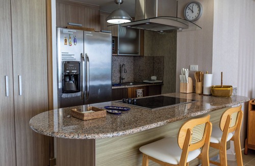 Villas Del Mar Apartment | LuxuryCondo| Beachfront| AmazingView | FastWifi