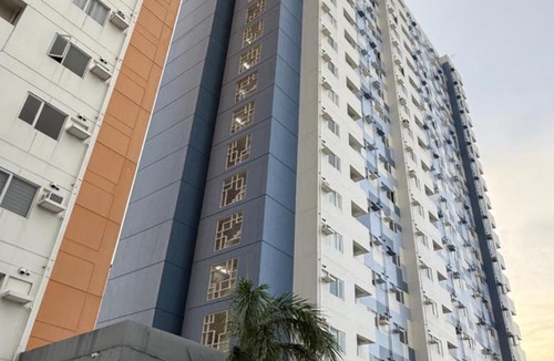 Binan City Apartment | Maison Angela Suites
