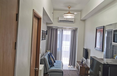 Barangay 76 Condo | Mall of Asia
