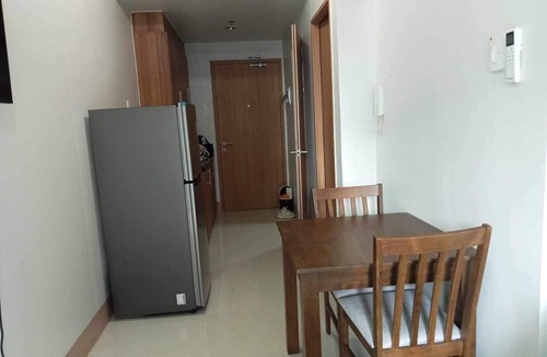 Barangay 76 Apartment | Mall of Asia Shore3 Tower2