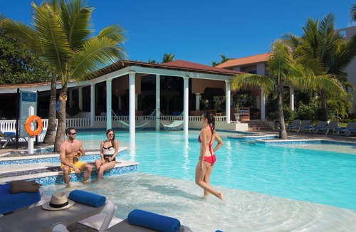 Los Brazos Apartment | Mandatory All-Inclusive fee n