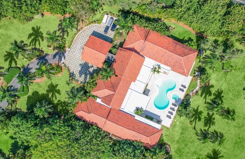 Casa de Campo Villa | Mangos 11A: Luxury retreat with pool, Jacuzzi, full staff & golf cart