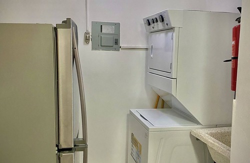 Santiago de los Caballeros House | Modern APT Newly Furnished with wifi/pool/gym!
