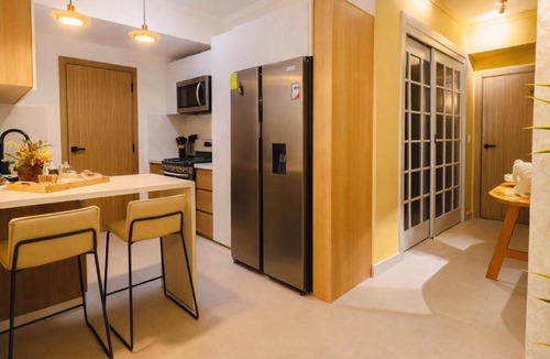 Evaristo Morales Apartment | Modern 2BR in Evaristo Morales with Pool Gym and Balcony