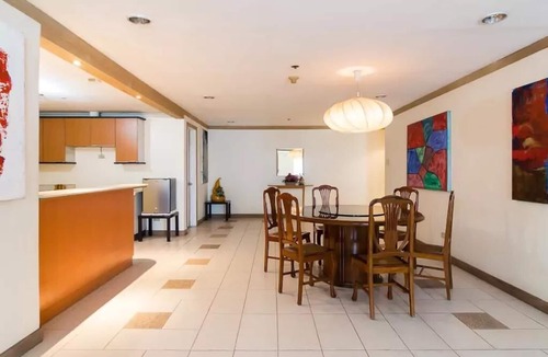 Santo Domingo Apartment | Modern Art 3-Bedroom Penthouse @ Q.C