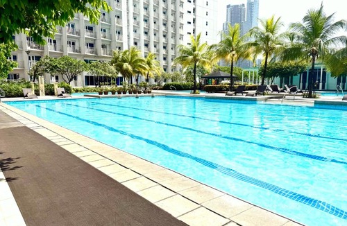 Bel-Air Apartment | Modern Stays Makati Pool View Jazz Residences