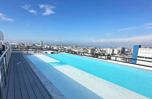 Bella Vista Apartment | Modern tower, ideal for families