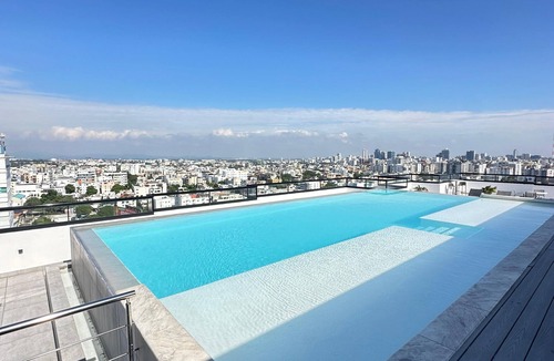 Bella Vista Apartment | Modern tower, ideal for families