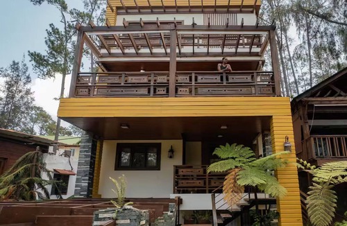 La Vega Province House | Montasco Green: Peaceful retreat.