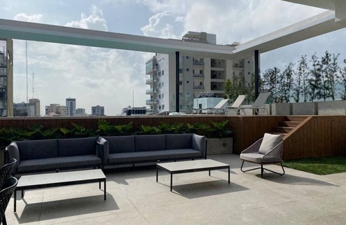 Evaristo Morales Condo | New-Pool-Comfy-CityCenter-WiFi-AC-Safe-YellowKey