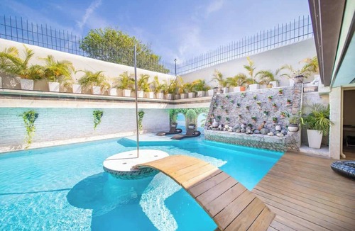 El Batey Villa | North Coast Luxury Villa in Sosua - 6BR Suites!