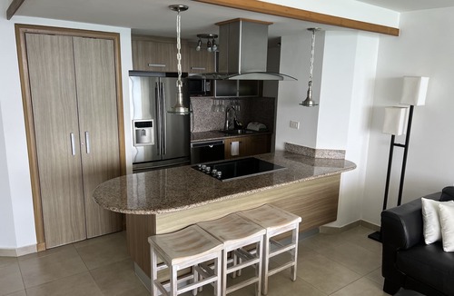 Villas Del Mar Apartment | Ocean Front In Marbella Assigned underground Parking & fast internet 150 Mbps