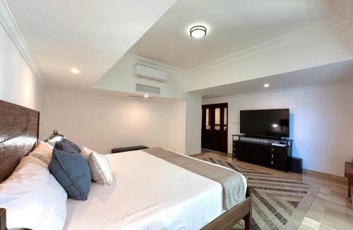 San Geronimo Apartment | Ocean Front Luxury Apartment