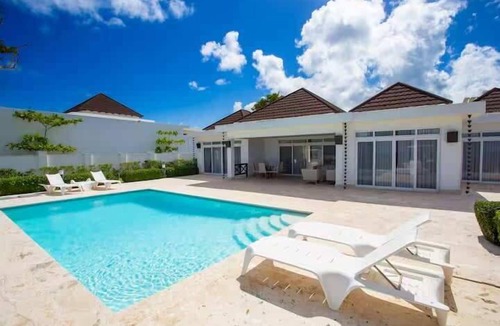 Playa Chiquita House | Ocean Haven Oceanfront in Sosua Ocean Village
