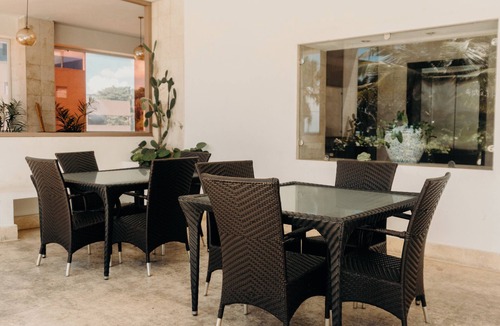 San Geronimo Apartment | Oceanview 3-bedroom apartment in phenomenal Santo Domingo with WiFi, AC