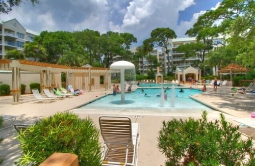 Palmetto Dunes Condo | Oceanview Windsor -Steps to the Beach , 5 min to spa! Paradise