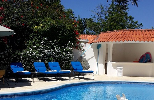 Villas Ana Maria Villa | Party villa with 8 bedrooms steps from clubs/restaurants/shops. Fully equipped!