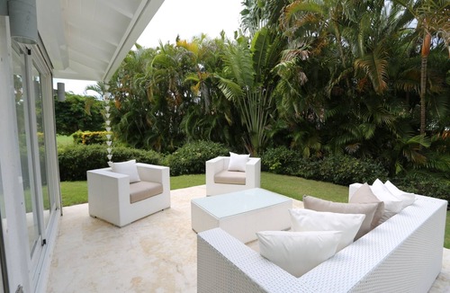 Los Lagos House | Peaceful and relaxing 3BD/3.5 Bath Golf Villa Maid+ cook