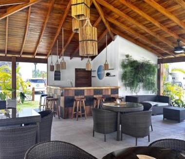 La Iglesia House | Penthouse Suite in shared home near Punta Popy