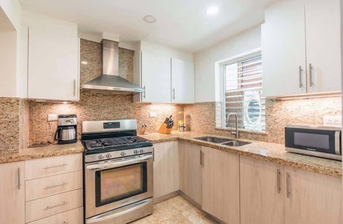 Sanchez Apartment | Penthouse w jacuzzi and ocean view Puerto Bahia