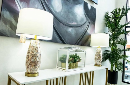 Prado Oriental Apartment | Penthouse with private Jacuzzi with OF 300mbps int