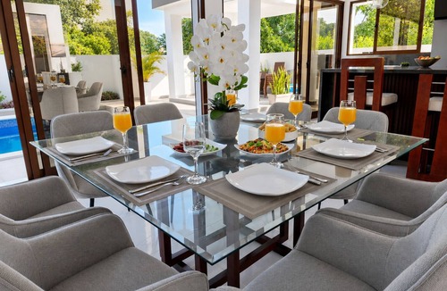 Centro Villa | Perfect 5-bedroom villa with AC and private pool in peaceful Río San Juan
