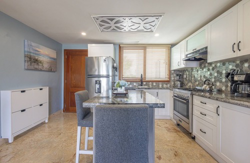 El Cortecito Condo | Playa Turquesa K403LO 200Mbps Private Beach Access