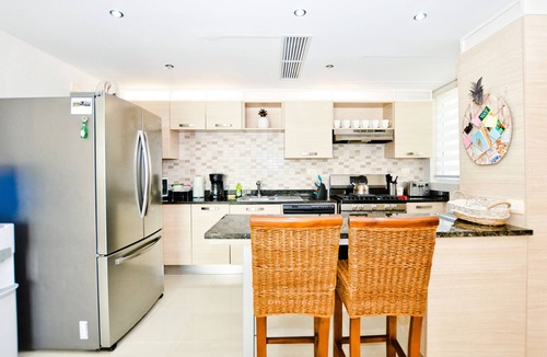 El Cortecito Condo | Playa Turquesa - B-201 - Premier Beachfront Ocean & Garden View - 80mbps Wifi