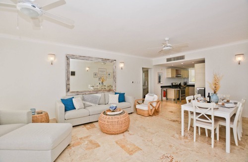 El Cortecito Condo | Playa Turquesa G-201 Premier Beachfront FRONTLINE Ocean View 100mbps Wifi