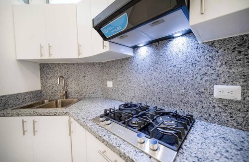 El Batey Apartment | Plaza Achim 6A, Modern APT 250m from Sosua beach!