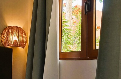 Bavaro Hotel | PREMIUM QUEEN BED SUITE Pool and Beach Club - La Piazzetta #75