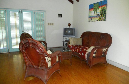 Villas Ana Maria House | Private bedroom in guesthouse, steps from largest supermarket in Sosua