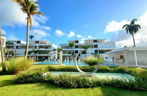 El Callejon Apartment | Private penthouse complete w/jacuzzi and pool - 5 min from the bech