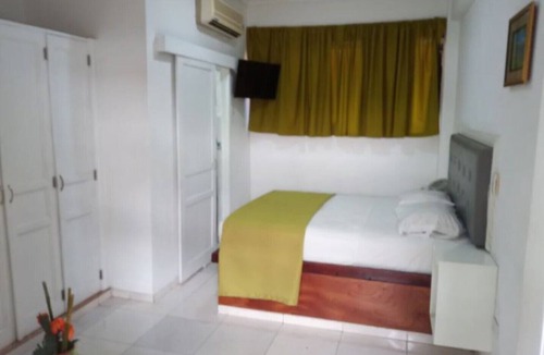 La Julia Bed & Breakfast | Quiet and comfortable room in the center. B&B # 2