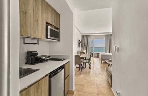Cap Cana Marina Apartment | ®The{Beach~Spot} @CapcanaParadise +Pool+Beachfront