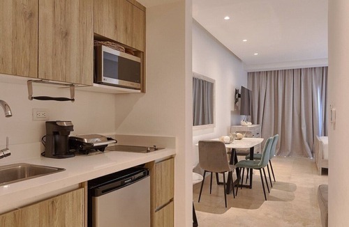 Cap Cana Marina Apartment | ®The{Beach~Spot} @CapcanaParadise +Pool+Beachfront