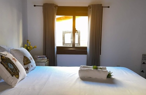 Santiago Province Cabin | Relax & enjoy these peaceful & cozy cabin with outdoors, decks, patios, & pool
