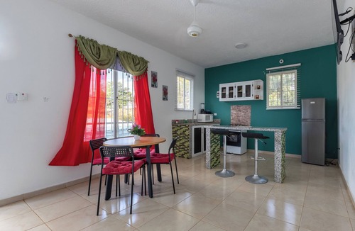 Samana Apartment | Relaxing apartment with Jacuzzi/air conditioning and Wi-Fi