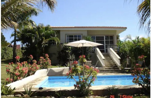 El Batey House | RESIDENTIAL HISPANIOLA, walking distance to town & beach