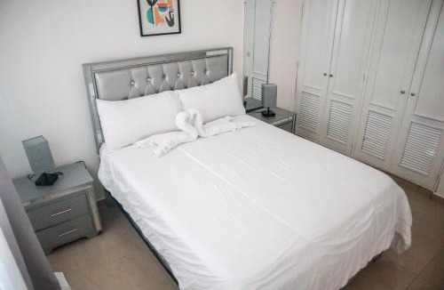 Barrio Las Yaguitas Apartment | Salt Air & City Vibe Awaits! Just Minutes to Beach
