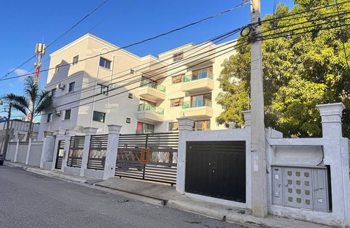 Santiago Province Apartment | Santiago Amazing 4bedrooms Apt for group, spectacular WIFI, close to all fun