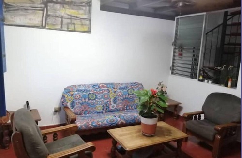 Zona Colonial House | Santa Barbara's Santo Domingo's cozy home