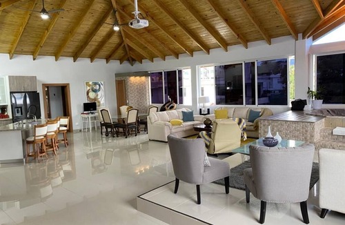 La Zurza Apartment | Santiago Monumental