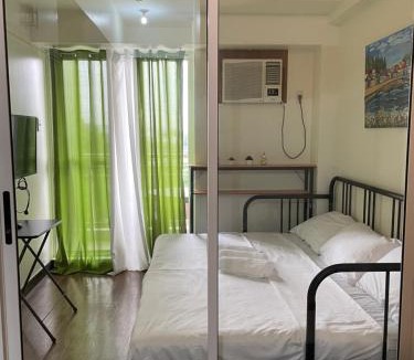Santolan Hostel | Satori Residences by Lyka