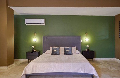 Ensanche Naco Apartment | SD 2BR Modern Luxury Apartment Prime Location-Pool-Gym & 24/7 Security