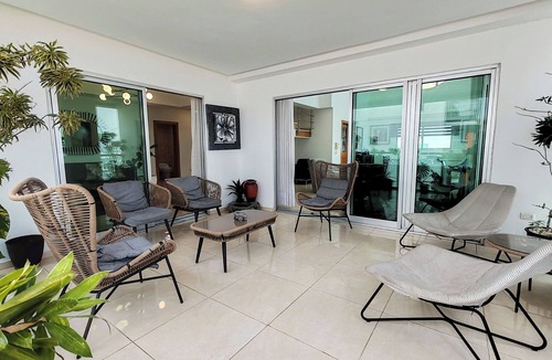 Evaristo Morales Apartment | SD City Center 4BR PH - Jacuzzi, BBQ & Luxury Stay