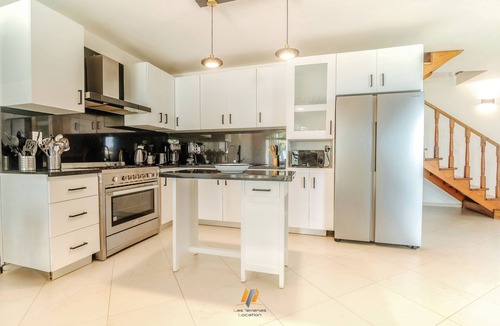 Las Terrenas House | Sea Front villa on the famous LAS BALLENAS BEACH/6BR A/C/Private pool/Wifi